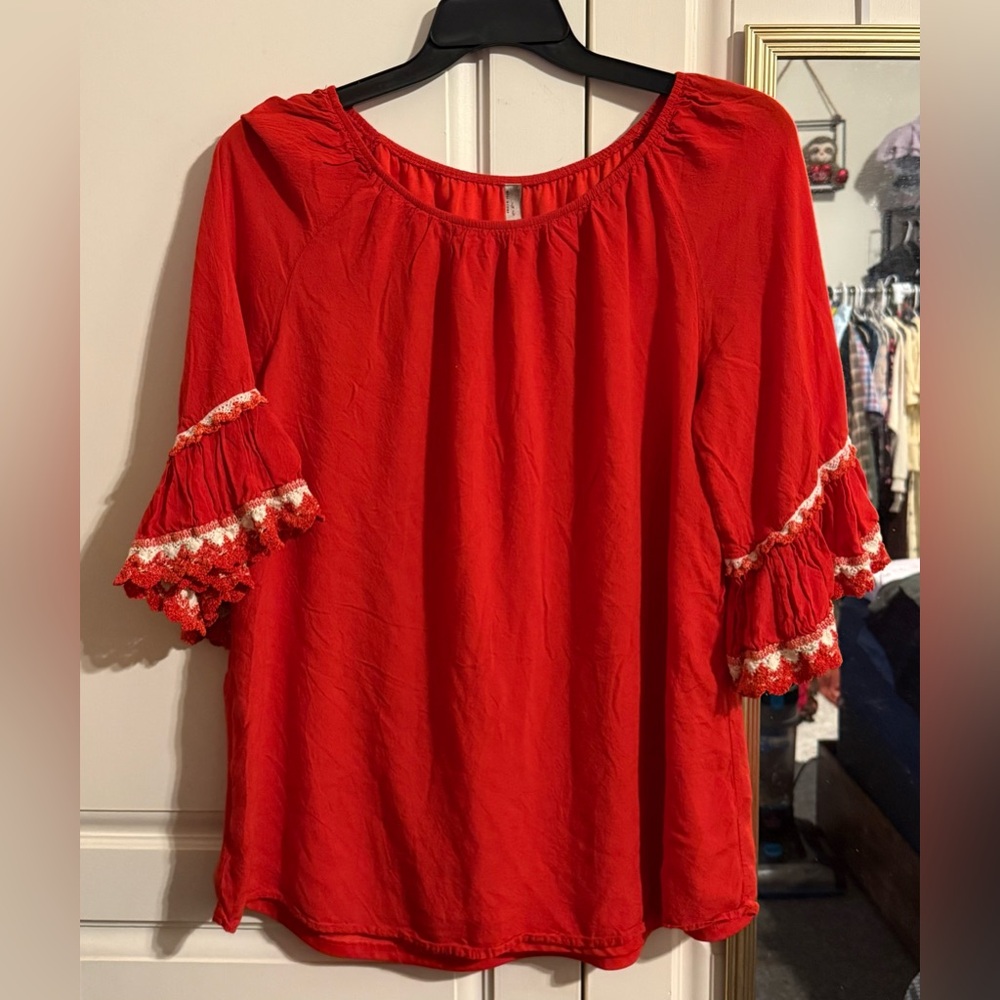 Entro Red Ruffled Flutter Sleeve Blouse